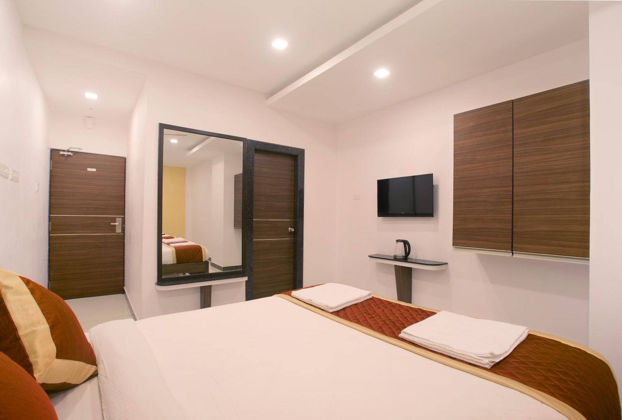 Manjhi Residency Hotel Tiruchirappalli Exterior foto