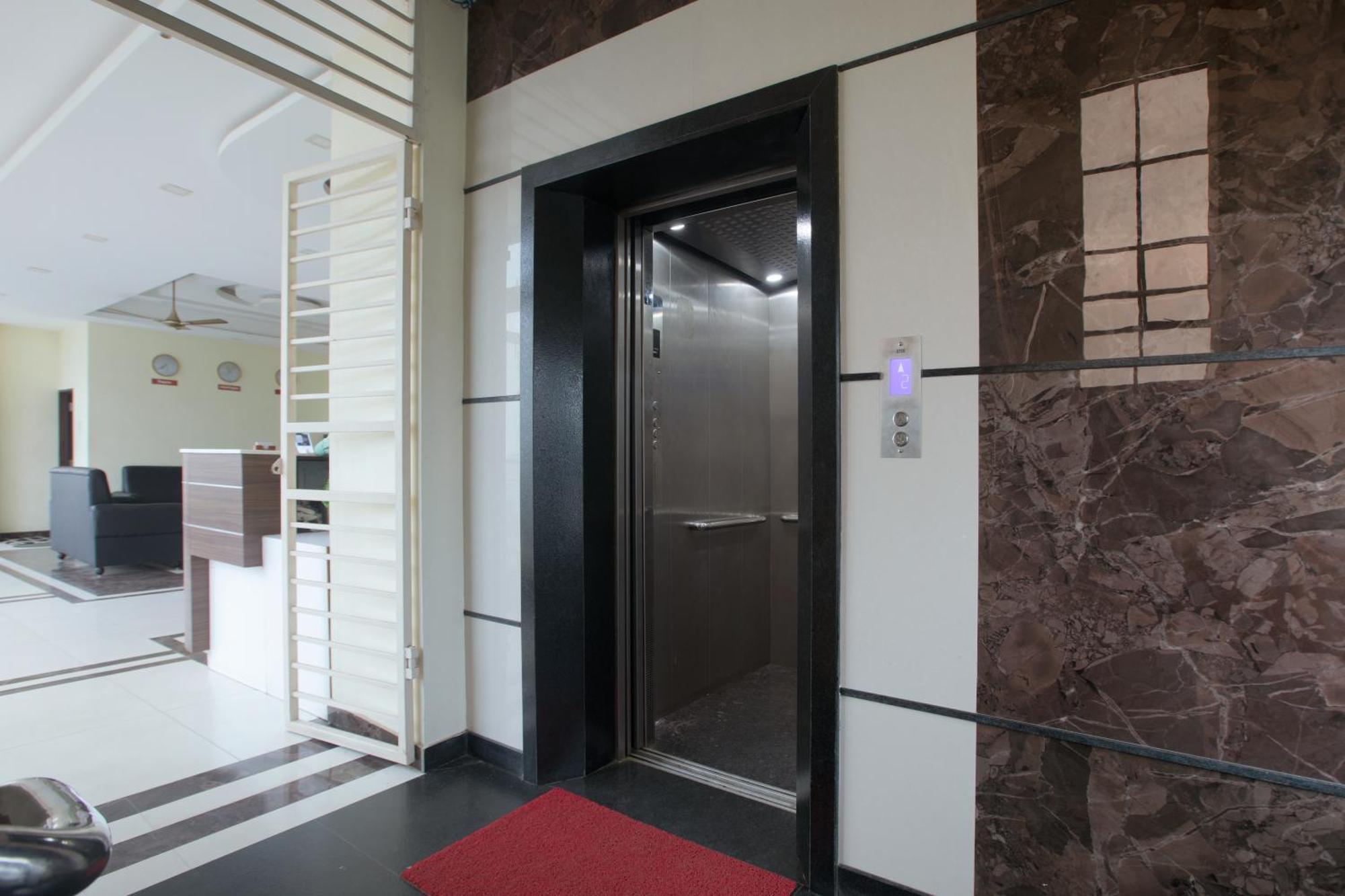 Manjhi Residency Hotel Tiruchirappalli Exterior foto