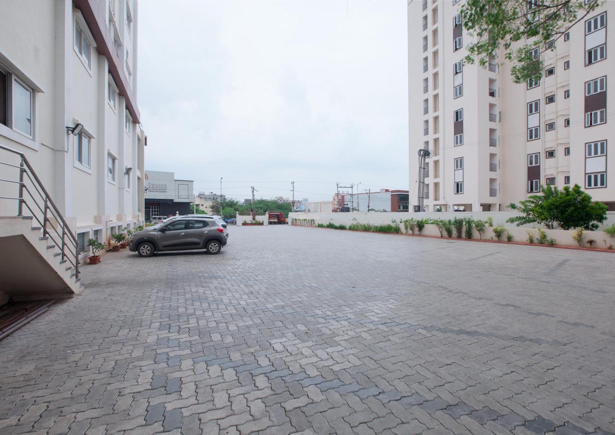 Manjhi Residency Hotel Tiruchirappalli Exterior foto
